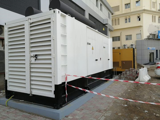 Beli 900kVA 720KW Dinamo Electric Powerful Diesel Generator Kinerja Tinggi Dan Ketahanan online manufacture
