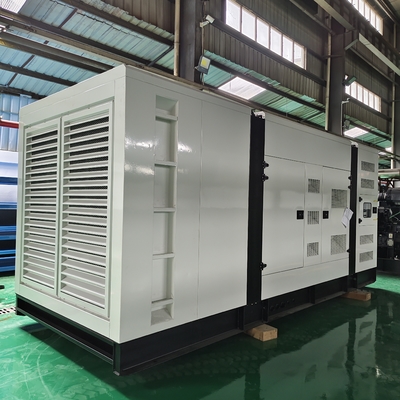 Beli Generator Diesel Standby 750kV dengan kedap suara 600kW Cummins Genset online manufacture