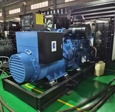 Beli 750KVA SHX Gas Generator Set Dengan Cummins Yuchai Weichai Mesin Gas Alam Biogas Lpg Generator Produsen High Performance Electric Generator Power Supply Untuk Industri online manufacture
