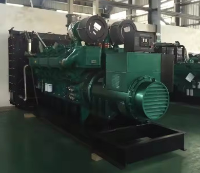 Beli 1700kVA 1360KW tipe terbuka listrik dan daya 3 fase generator generator diesel set untuk penggunaan industri online manufacture